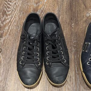 Men's Black Leather Sneakers